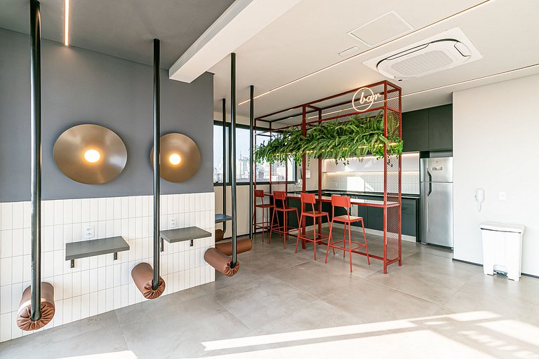 Belo studio C/varanda na Alameda Lorena