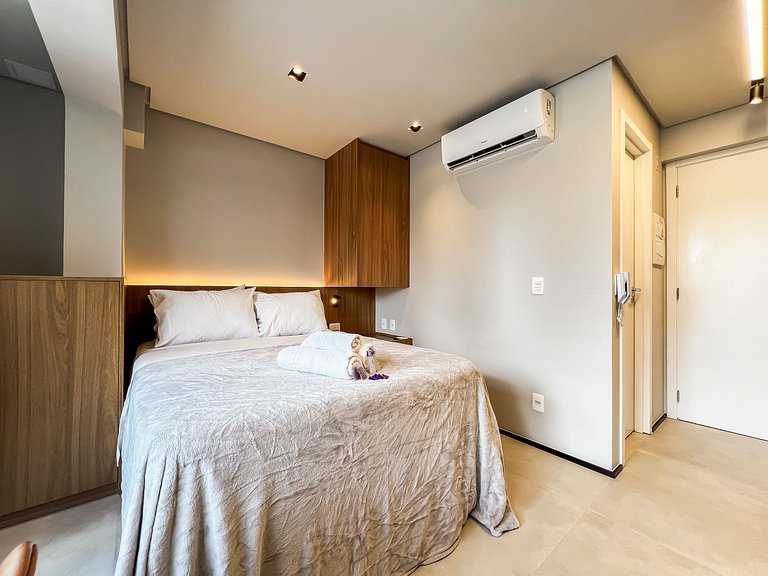 PL1614_Apto elegante, novo, ótima infraestrutura