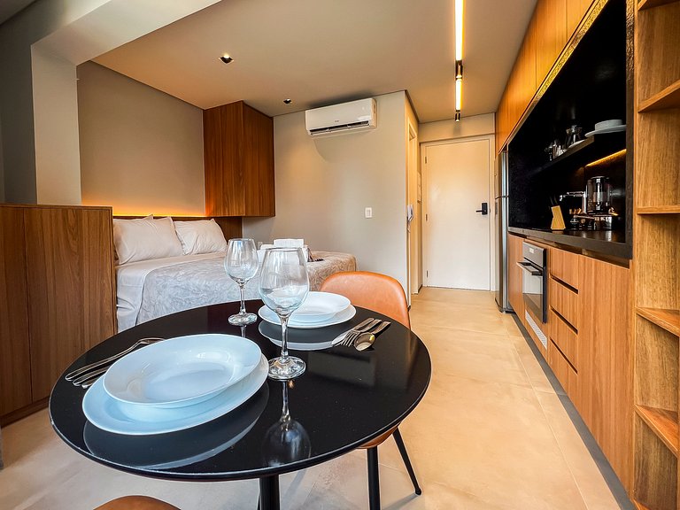 PL1614_Apto elegante, novo, ótima infraestrutura