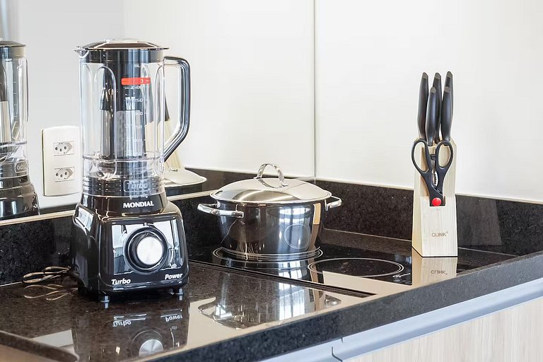 Apartamento nuevo, completo Vila Olímpia WIFI+AC+TV Smart