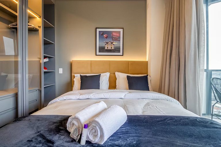 Apartamento nuevo, completo Vila Olímpia WIFI+AC+TV Smart