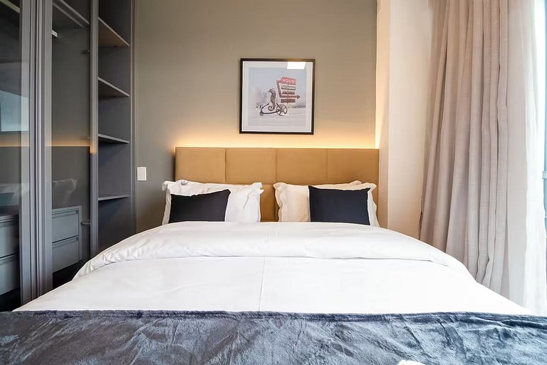 Apartamento completo ao lado da Faria Lima