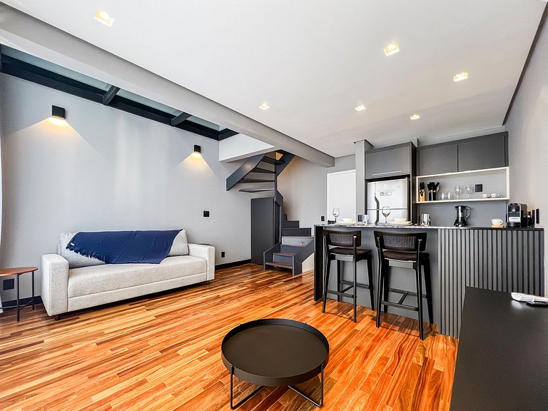 UD1405_Duplex alto padrão, próx Ibirapuera, 1 vaga