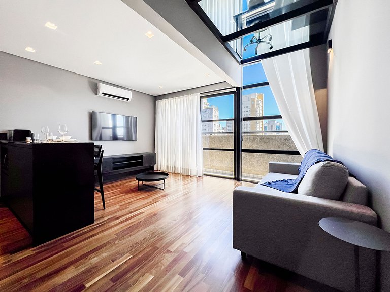 UD1405_Duplex alto padrão, próx Ibirapuera, 1 vaga
