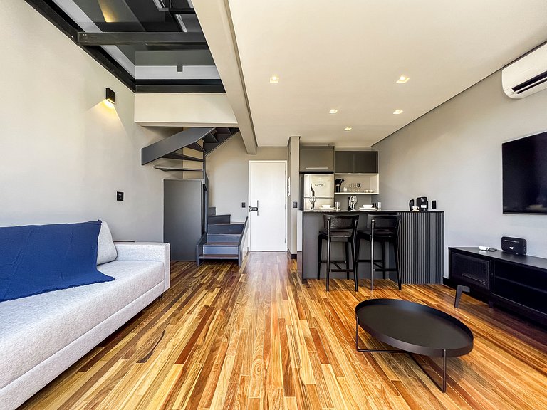UD1405_Duplex alto padrão, próx Ibirapuera, 1 vaga