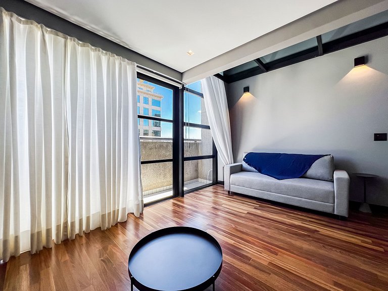 UD1405_Duplex alto padrão, próx Ibirapuera, 1 vaga