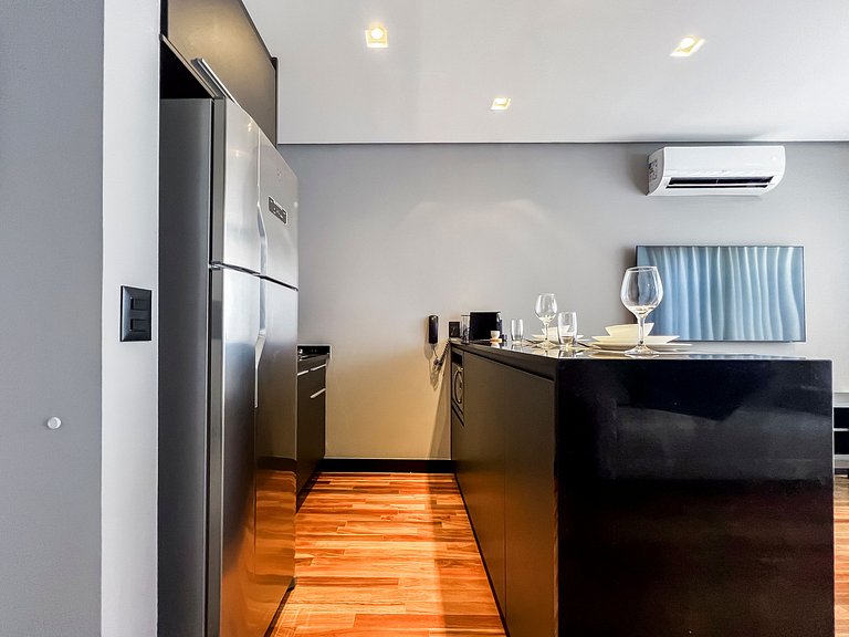 UD1405_Duplex alto padrão, próx Ibirapuera, 1 vaga