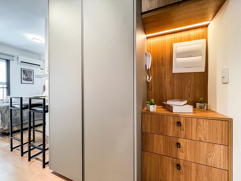 FC502_Apto moderno em Pinheiros, ótima localização