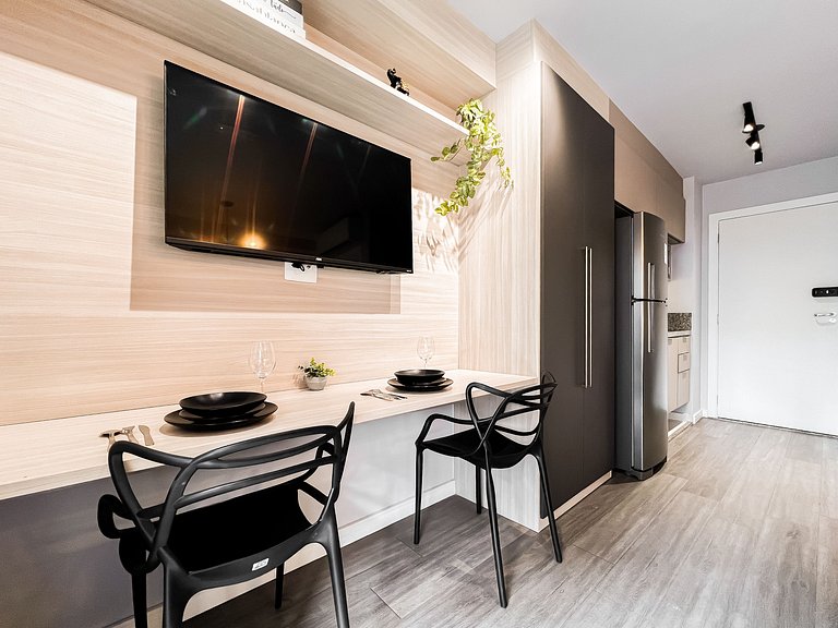 BV405_ Apartamento novo, moderno e bem equipado