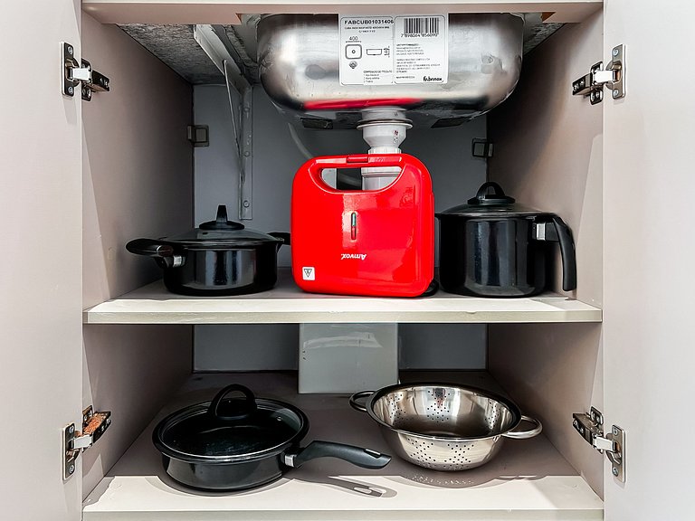 BV405_ Apartamento novo, moderno e bem equipado