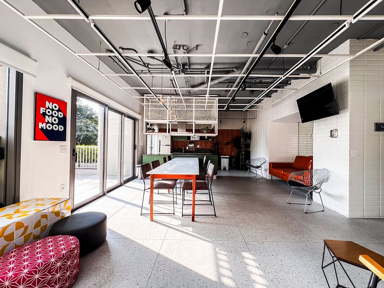 Houx Pinheiros by EasyRent