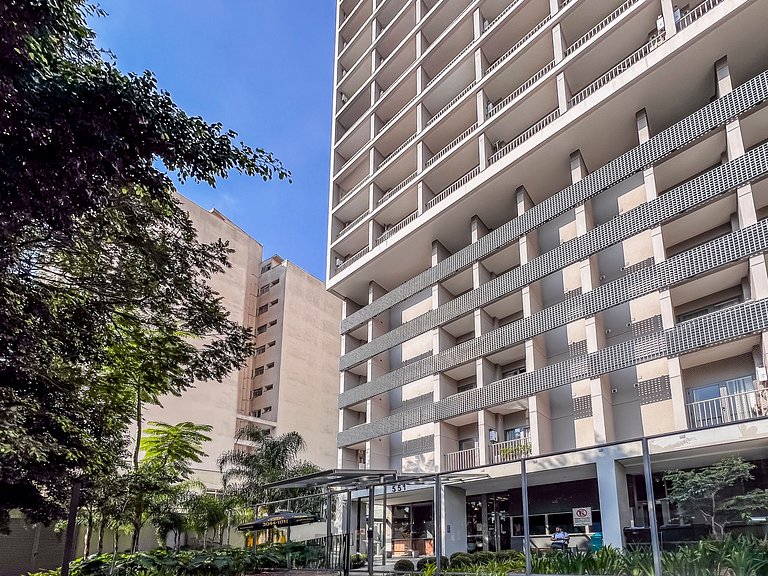 HOUX2102_Apto completo, moderno e bem localizado