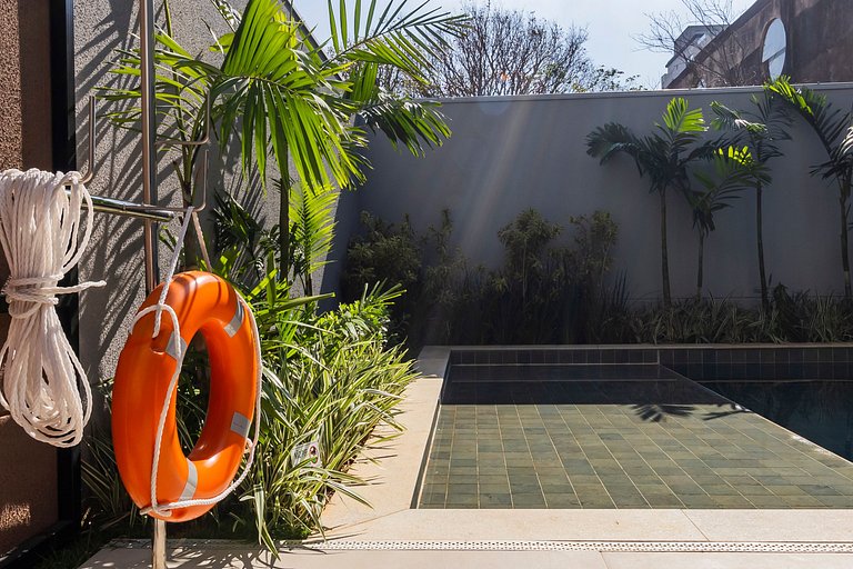 Charmoso apto com varanda no coração de Moema