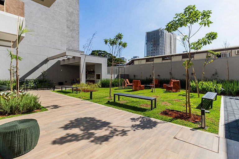 Belo apto com varanda em Indianapolis