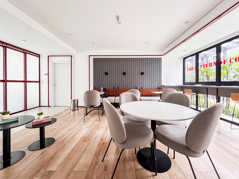 Studio moderno com vista aberta na Vila Olímpia