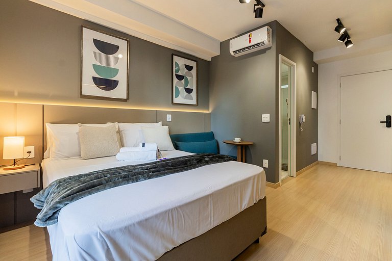 FL804_Apartamento novo ao lado da Faria Lima