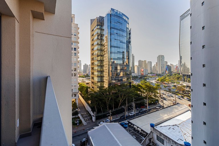 FL804_Apartamento novo ao lado da Faria Lima