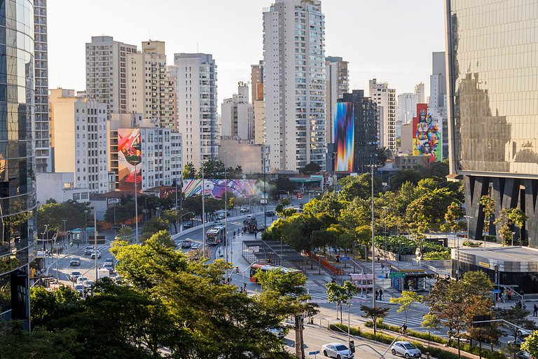 FL804_Apartamento novo ao lado da Faria Lima