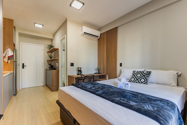 FL606_ Apartamento funcional, próximo Faria Lima