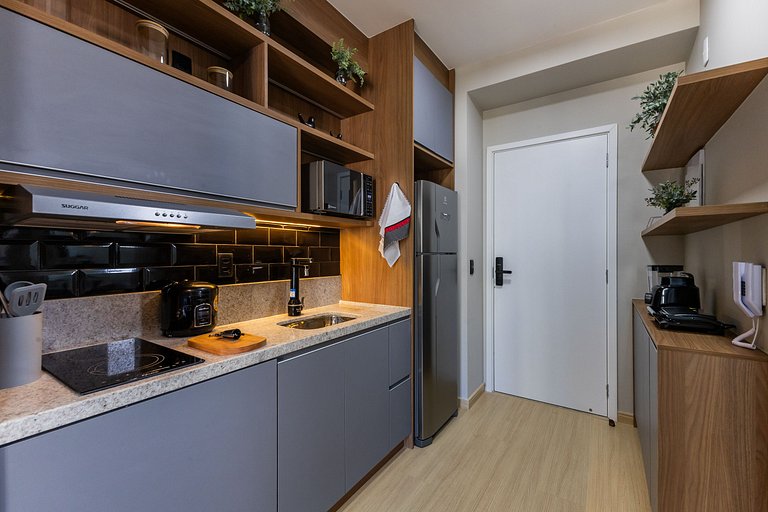 FL606_ Apartamento funcional, próximo Faria Lima