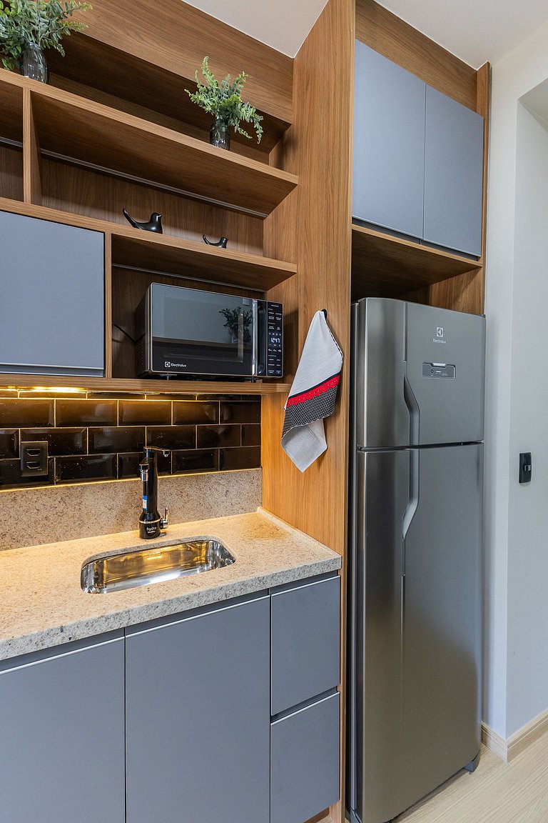 FL606_ Apartamento funcional, próximo Faria Lima