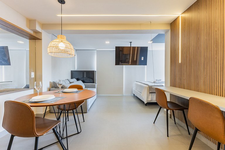 Belo studio c/ cama queen na Vila Olimpia