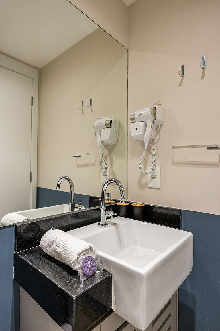 Belo studio c/ cama queen na Vila Olimpia