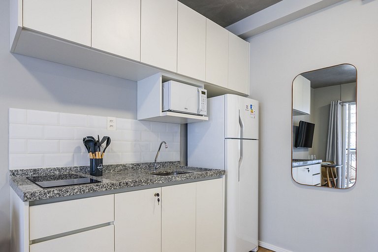 Lindo studio no coração de Pinheiros