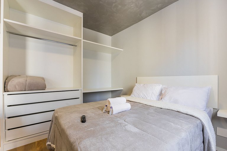 Lindo studio no coração de Pinheiros