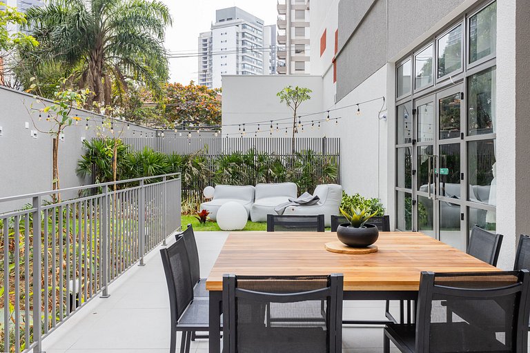 Charmoso apê ao lado do metrô Vila Madalena