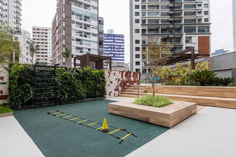 Belo studioC/cama queen na Vila Madalena