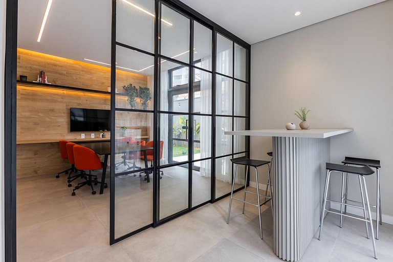 Belo studioC/cama queen na Vila Madalena