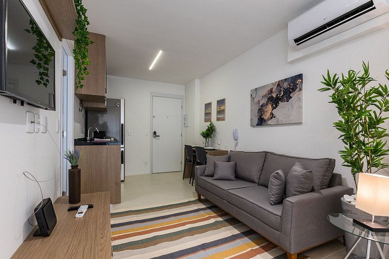 Charmoso apê ao lado do metrô Vila Madalena