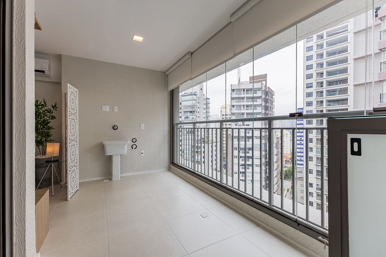 Charmoso apê ao lado do metrô Vila Madalena