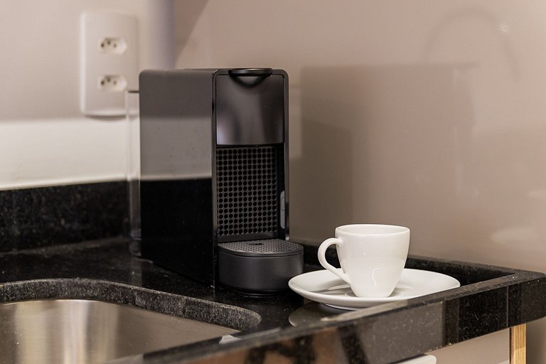 Charmoso apê ao lado do metrô Vila Madalena