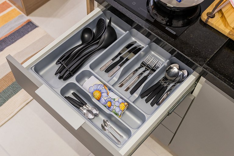 Charmoso apê ao lado do metrô Vila Madalena