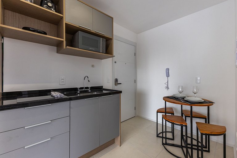 Charmoso studio a 100m da Estação Vl. Madalena