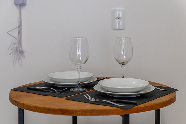 Charmoso studio a 100m da Estação Vl. Madalena