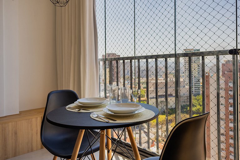 Lindo e compacto studio ao lado do Allianz Park