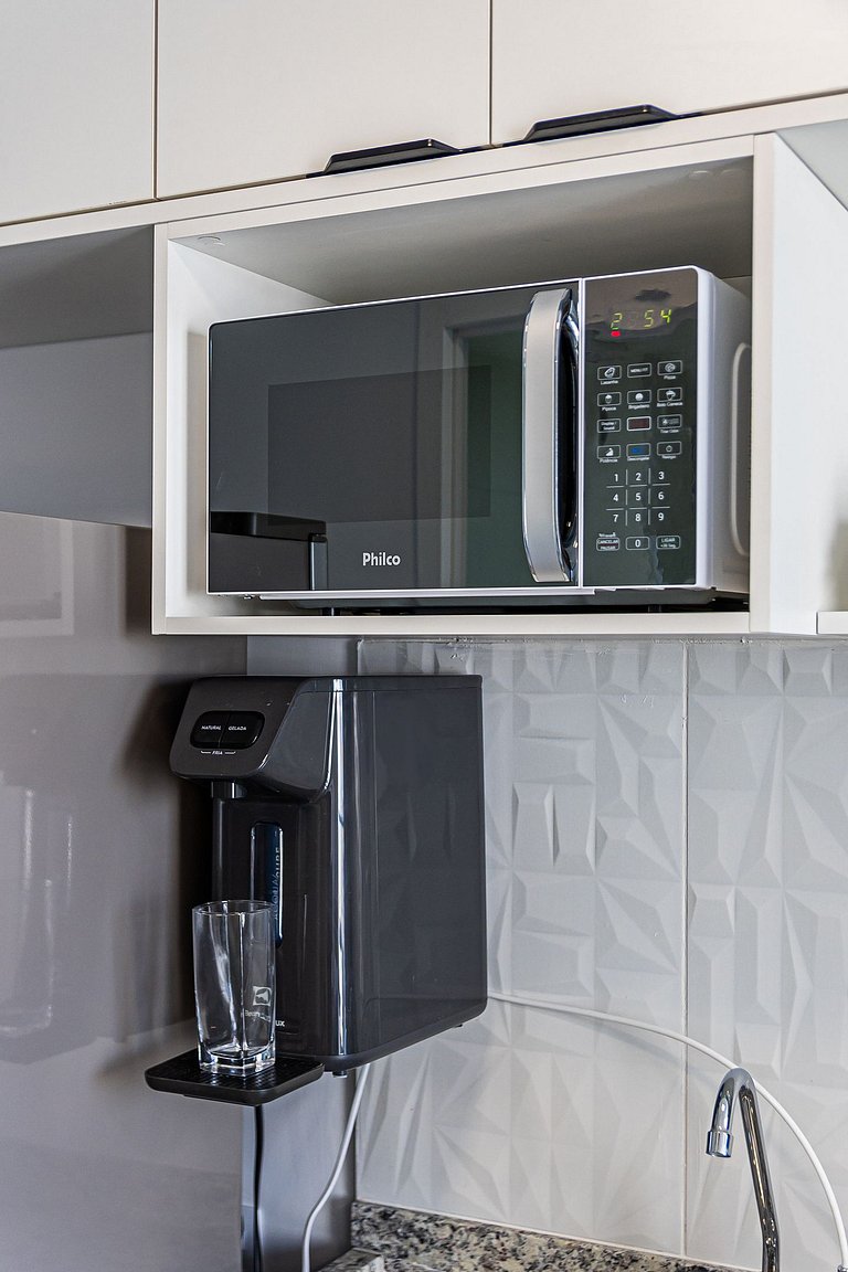 Lindo e compacto studio ao lado do Allianz Park