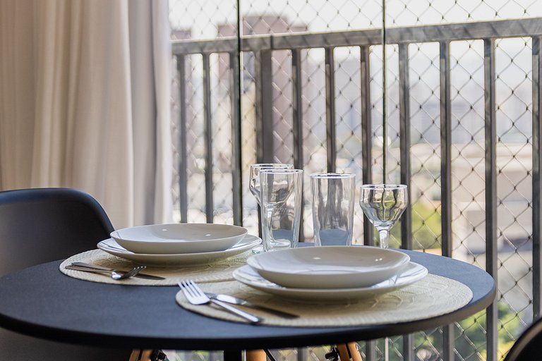 Lindo e compacto studio ao lado do Allianz Park