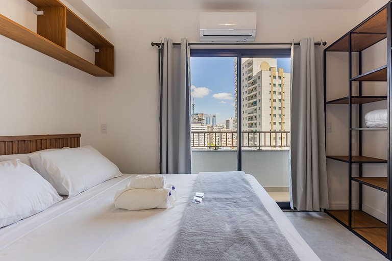 Belo studio no coração da Rua Augusta