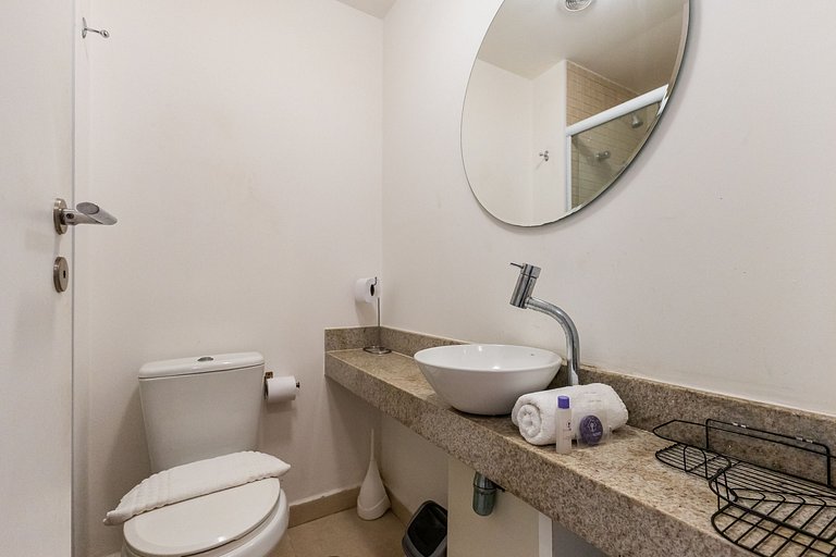 Charmoso studio C/vaga na Rua Augusta.