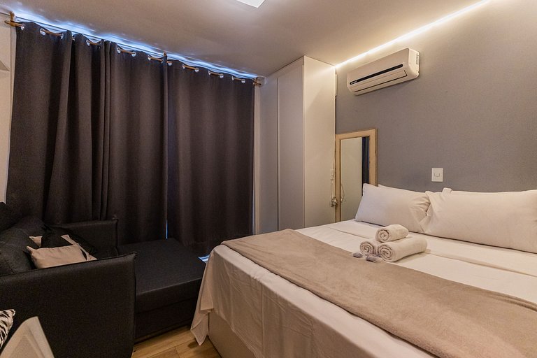 Charmoso studio C/vaga na Rua Augusta.