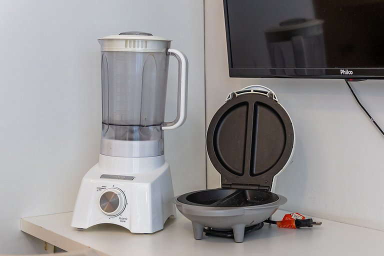 Charmoso studio C/vaga na Rua Augusta.