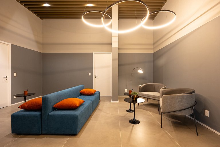 Belo studio ao lado do Allianz