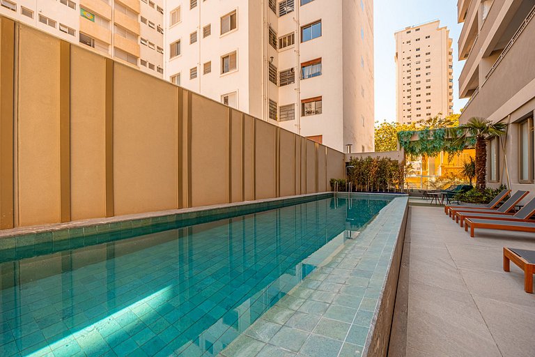 Charmoso studio com cama Queen ao lado do Allianz