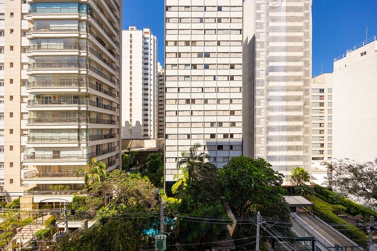 Charmoso studio com cama Queen ao lado do Allianz