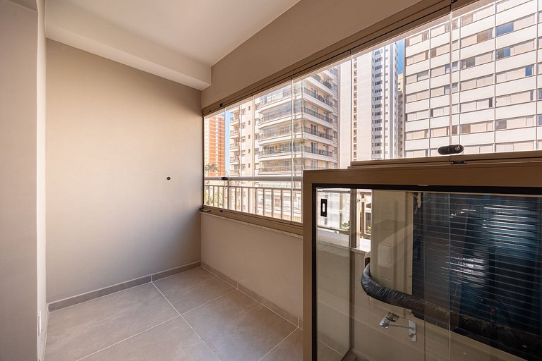 Charmoso studio com cama Queen ao lado do Allianz