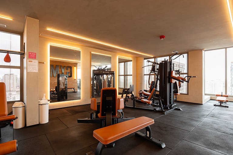 Charmoso studio C/mezanino e varanda em Moema